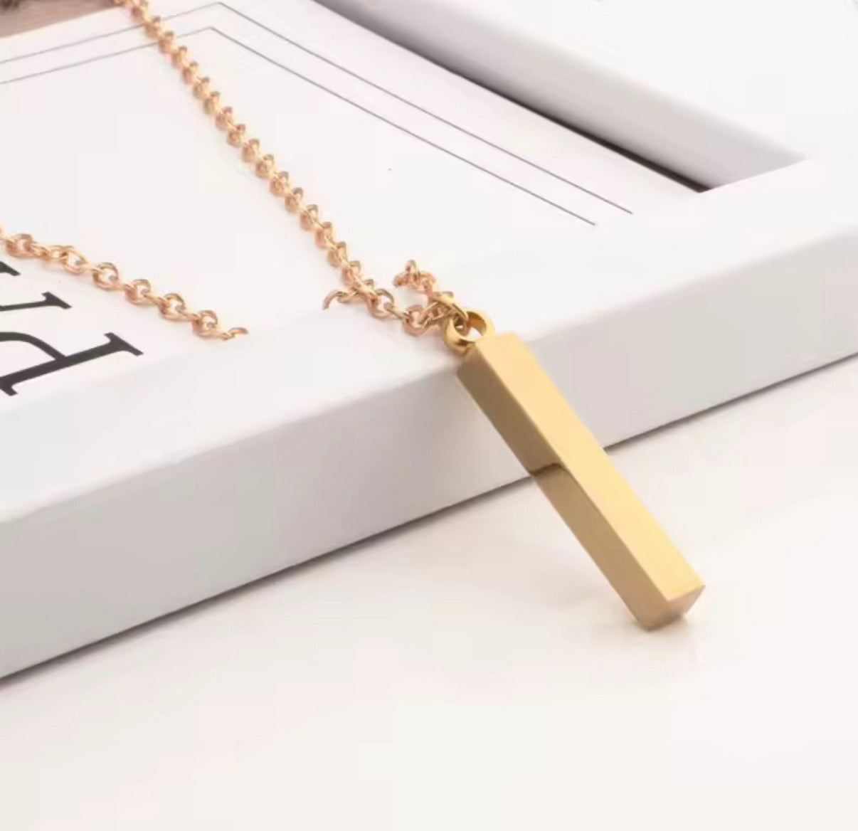 Engraved Bar Neckalce